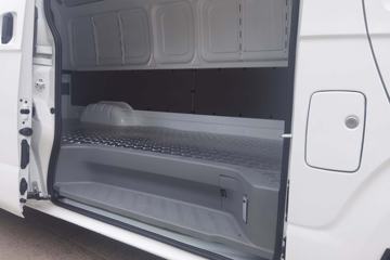 Զ�� E6 3.5T 5.45�׵Ͷ����綯��ʽ���䳵50.38kWhͼƬ