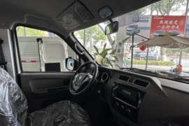 快运王EV1 电动载货车内饰图片