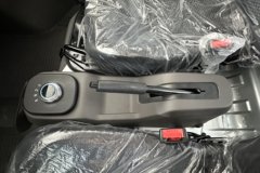 星海狮 快运王EV1 2024款 3.1T 3.3米单排纯电动栏板微卡(KMC1033BEVF305DH)41.86kWh