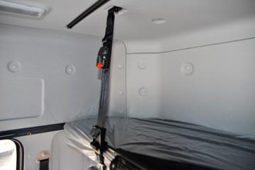 �������ó� ���KR ��ҫ�� 260���� 4X2 6.2�ײ�դʽ�ػ���(�߶�˫��)ͼƬ