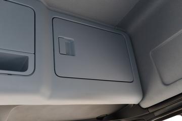 �������ó� ���KR ��ҫ�� 260���� 4X2 6.2�ײ�դʽ�ػ���(�߶�˫��)ͼƬ