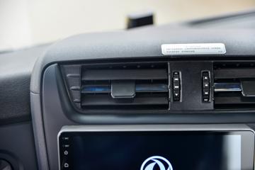 �������ó� ���KR ��ҫ�� 260���� 4X2 6.2�ײ�դʽ�ػ���(�߶�˫��)ͼƬ