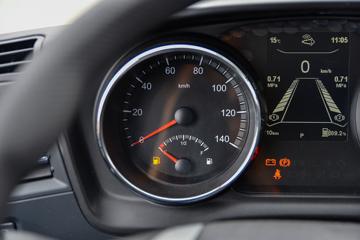 �������ó� ���KR ��ҫ�� 260���� 4X2 6.2�ײ�դʽ�ػ���(�߶�˫��)ͼƬ