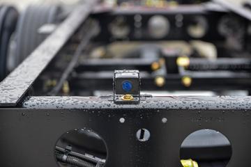 �������ó� ���KR ��ҫ�� 260���� 4X2 6.2�ײ�դʽ�ػ���(�߶�˫��)ͼƬ