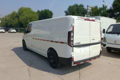 远程 超级VAN 3.5T 5.49米纯电动中轴低顶封闭货车51kWh