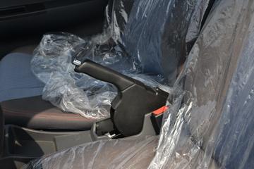 ����;�� T5 1.6L 122���� ���� 3.81�׵�������С��(EQ1033S16QCC)ͼƬ