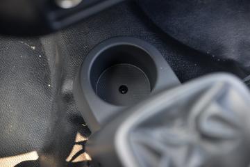 ����;�� T5 1.6L 122���� ���� 3.81�׵�������С��(EQ1033S16QCC)ͼƬ