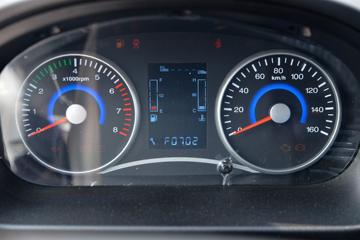 ����;�� T5 1.6L 122���� ���� 3.81�׵�������С��(EQ1033S16QCC)ͼƬ