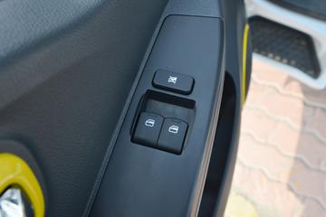 ����;�� T5 1.6L 122���� ���� 3.81�׵�������С��(EQ1033S16QCC)ͼƬ