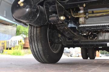 ����;�� T5 1.6L 122���� ���� 3.81�׵�������С��(EQ1033S16QCC)ͼƬ