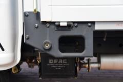 东风途逸 T5 1.6L 122马力 汽油 3.81米单排栏板小卡(EQ1033S16QCC)