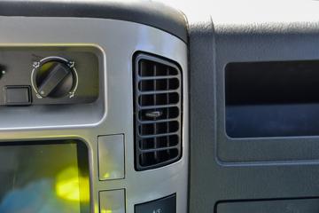 ����ʱ�� С��֮��2 1.6L 122���� ���� 3.3�׵�����ʽ΢��(BJ5035XXY5JV5-61)ͼƬ