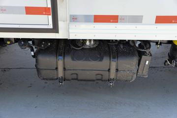 ����ʱ�� С��֮��2 1.6L 122���� ���� 3.3�׵�����ʽ΢��(BJ5035XXY5JV5-61)ͼƬ