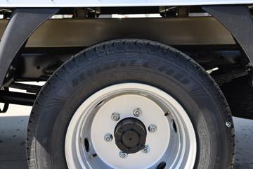 ����ʱ�� С��֮��2 1.6L 122���� ���� 3.3�׵�����ʽ΢��(BJ5035XXY5JV5-61)ͼƬ