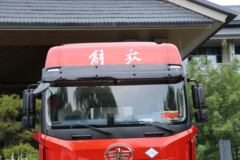 青岛解放 JH6重卡 智行版 480马力 6X4 LNG自动档牵引车(法士特16档)(液缓)(CA4251P25K2T1NE6A80)