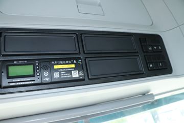 ���� ���� 530���� 6X4 LNGǣ����(ND4250BG6J7Z12)ͼƬ