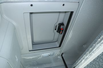 ���� ���� 530���� 6X4 LNGǣ����(ND4250BG6J7Z12)ͼƬ