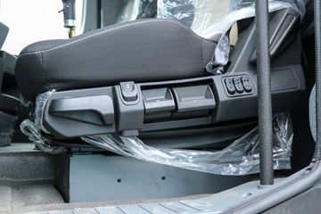 ���� ���� 530���� 6X4 LNGǣ����(ND4250BG6J7Z12)ͼƬ