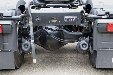 ���� ���� 530���� 6X4 LNGǣ����(ND4250BG6J7Z12)ͼƬ