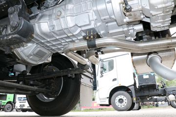 ���� ���� 530���� 6X4 LNGǣ����(ND4250BG6J7Z12)ͼƬ