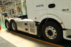 G系列&nbsp;电动牵引车底盘图片