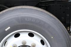 北奔 V3ET重卡 轻量版 460马力 6X4 LNG危险品牵引车(ND4250BG6J7Z02)
