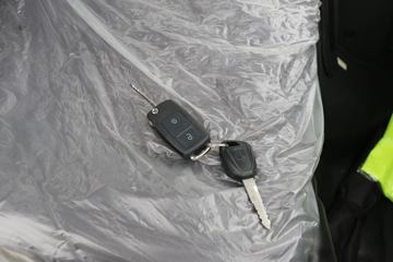 Զ�� V5M ���ʰ� 3.7�׵��ż״�����С��ͼƬ