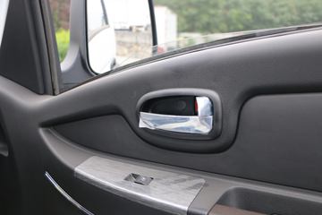 Զ�� V5M ���ʰ� 3.7�׵��ż״�����С��ͼƬ