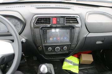 Զ�� V5M ���ʰ� 3.7�׵��ż״�����С��ͼƬ