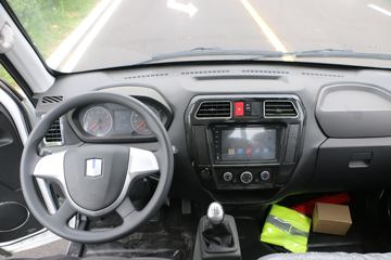 Զ�� V5M ���ʰ� 3.7�׵��ż״�����С��ͼƬ