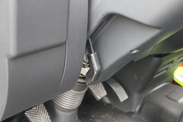 Զ�� V5M ���ʰ� 3.7�׵��ż״�����С��ͼƬ