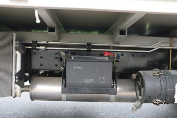 Զ�� V5M ���ʰ� 3.7�׵��ż״�����С��ͼƬ