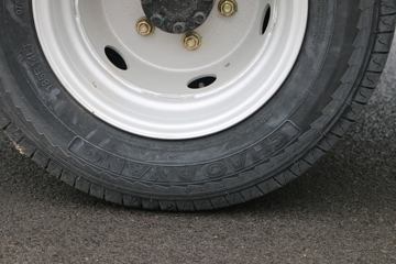 Զ�� V5M ���ʰ� 3.7�׵��ż״�����С��ͼƬ