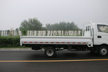 Զ�� V5M ���ʰ� 3.7�׵��ż״�����С��ͼƬ