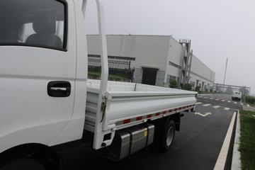 Զ�� V5M ���ʰ� 3.7�׵��ż״�����С��ͼƬ