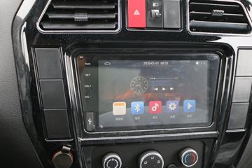 Զ�� V5M ���ʰ� 4.005�׵��ż״���ʽС��ͼƬ