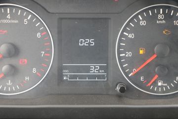 Զ�� V5M ���ʰ� 4.005�׵��ż״���ʽС��ͼƬ