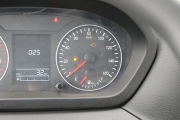 Զ�� V5M ���ʰ� 4.005�׵��ż״���ʽС��ͼƬ