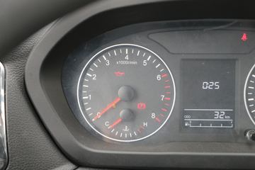 Զ�� V5M ���ʰ� 4.005�׵��ż״���ʽС��ͼƬ