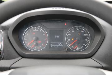 Զ�� V5M ���ʰ� 4.005�׵��ż״���ʽС��ͼƬ