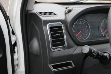 Զ�� V5M ���ʰ� 4.005�׵��ż״���ʽС��ͼƬ