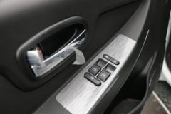 远程 V5M 舒适版 4.005米单排甲醇厢式小卡