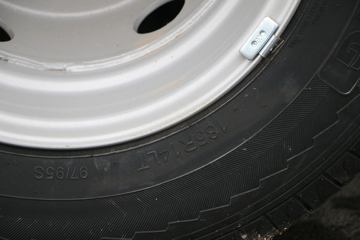 Զ�� V5M ���ʰ� 4.005�׵��ż״���ʽС��ͼƬ