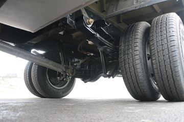 Զ�� V5M ���ʰ� 4.005�׵��ż״���ʽС��ͼƬ