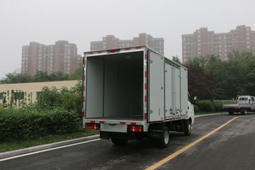 Զ�� V5M ���ʰ� 4.005�׵��ż״���ʽС��ͼƬ