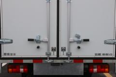 远程 V5M 舒适版 4.005米单排甲醇厢式小卡