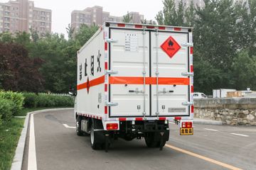 V5M&nbsp;爆破器材运输车外观图片