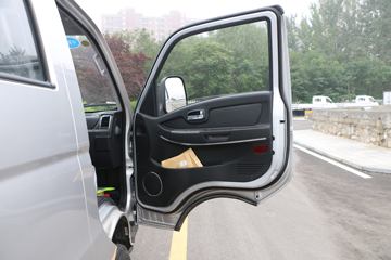 Զ�� V5M ���ʰ� 3.01��˫�ż״�����С��ͼƬ