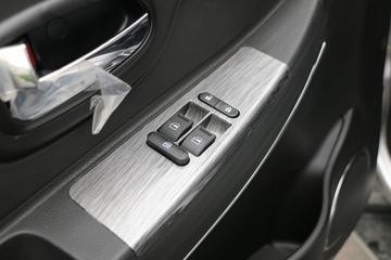 Զ�� V5M ���ʰ� 3.01��˫�ż״�����С��ͼƬ