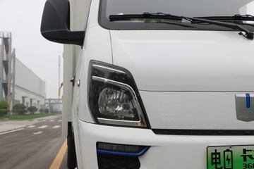 Զ�� V5M ���ʰ� 4.005�׵��ż״���դʽС��ͼƬ